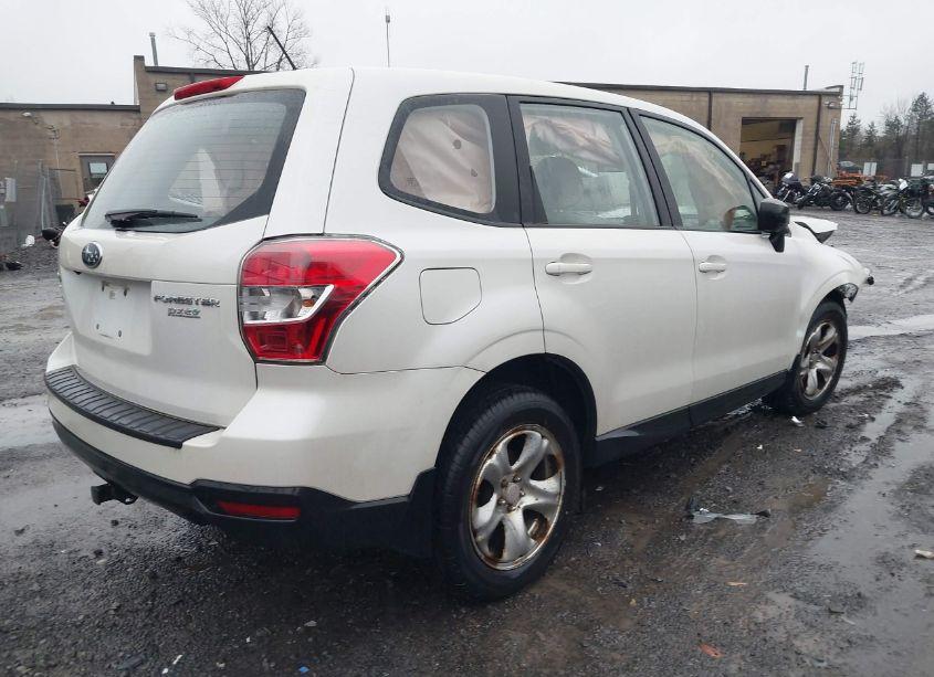 Photo 4 of 2015 Subaru Forester 2.5I (VIN JF2SJAAC9FH445272)