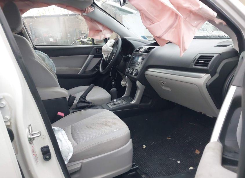 Photo 5 of 2015 Subaru Forester 2.5I (VIN JF2SJAAC9FH445272)