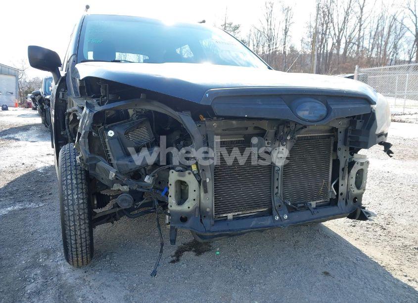 Photo 18 of 2014 Subaru Forester 2.5I (VIN JF2SJAACXEH425126)