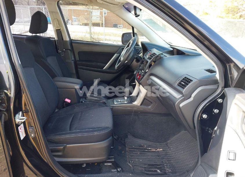 Photo 5 of 2014 Subaru Forester 2.5I (VIN JF2SJAACXEH425126)