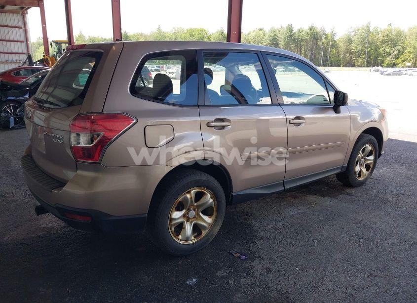 Photo 4 of 2014 Subaru Forester 2.5I (VIN JF2SJAACXEH466744)