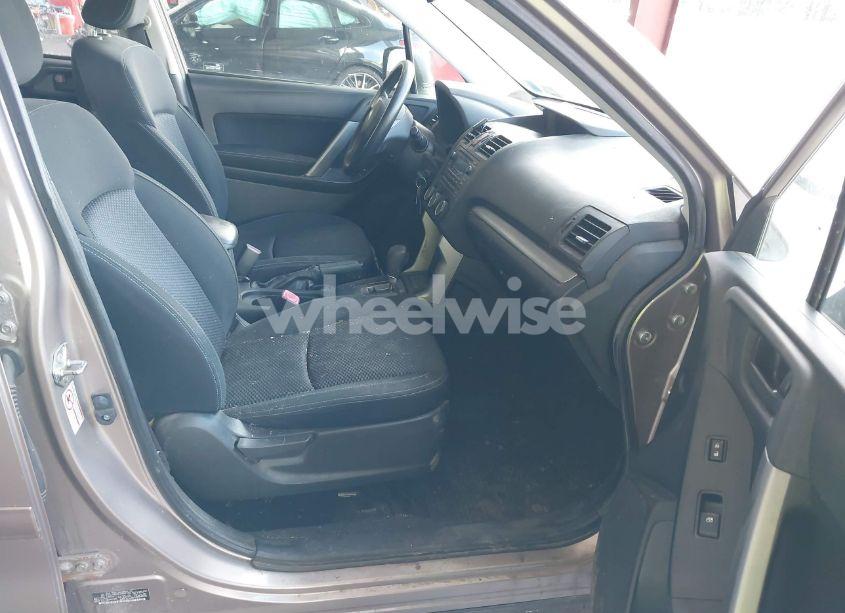 Photo 5 of 2014 Subaru Forester 2.5I (VIN JF2SJAACXEH466744)