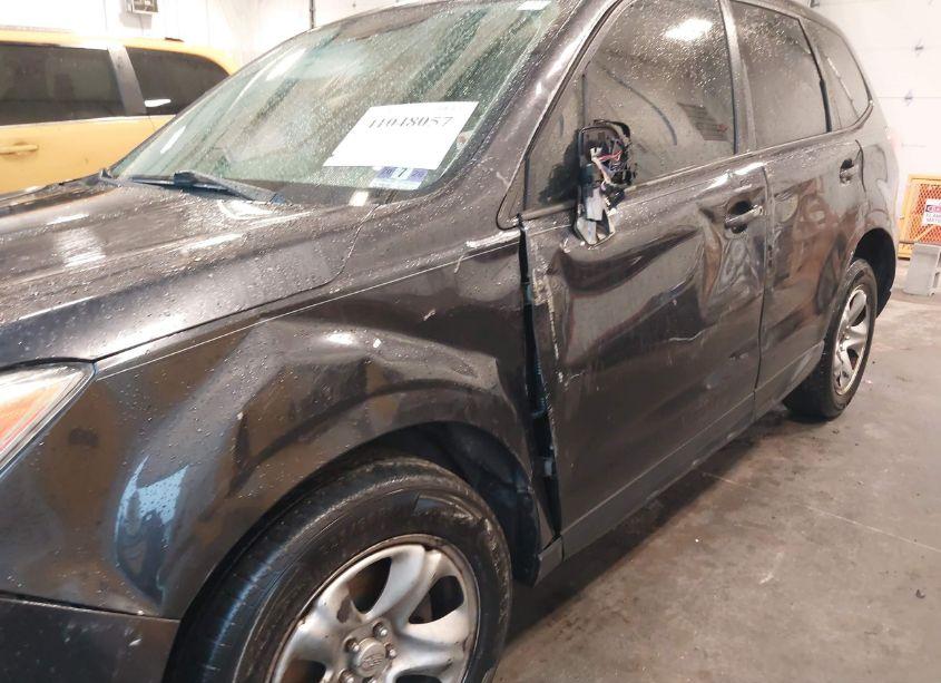 Photo 6 of 2015 Subaru Forester 2.5I (VIN JF2SJAACXFG815750)