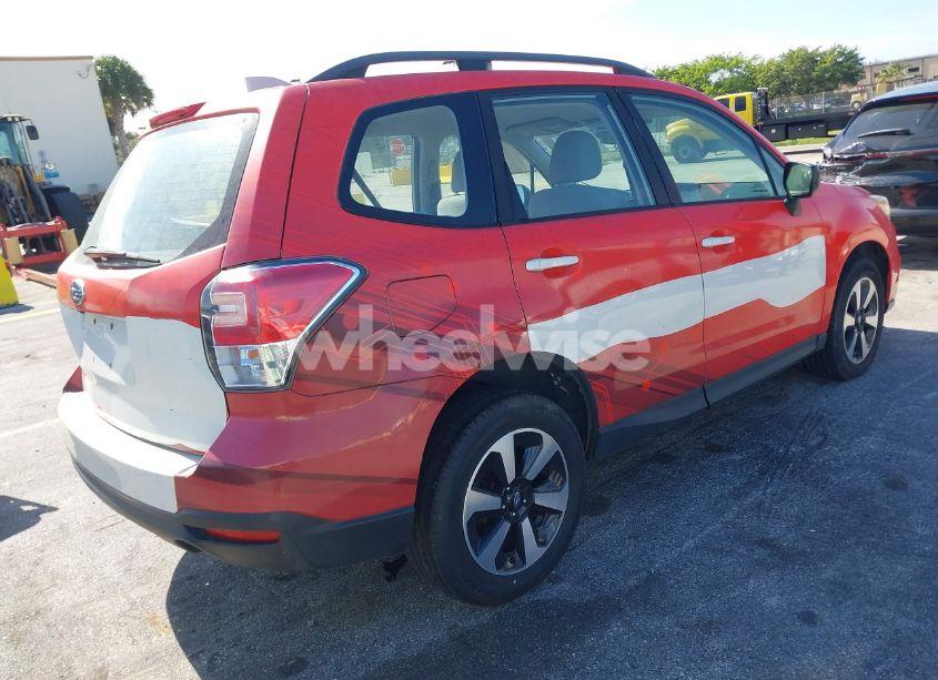 Photo 4 of 2017 Subaru Forester 2.5I (VIN JF2SJABC0HH569481)