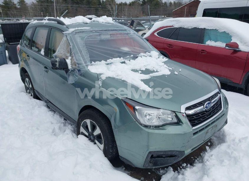2018 Subaru Forester 2.5I (VIN JF2SJABC0JH436371) main photo