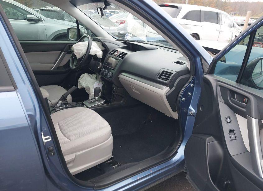 Photo 5 of 2015 Subaru Forester 2.5I (VIN JF2SJABC1FH478605)