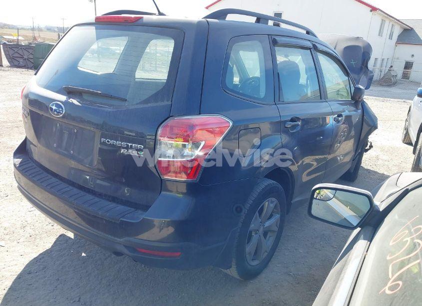 Photo 4 of 2015 Subaru Forester 2.5I (VIN JF2SJABC1FH594774)