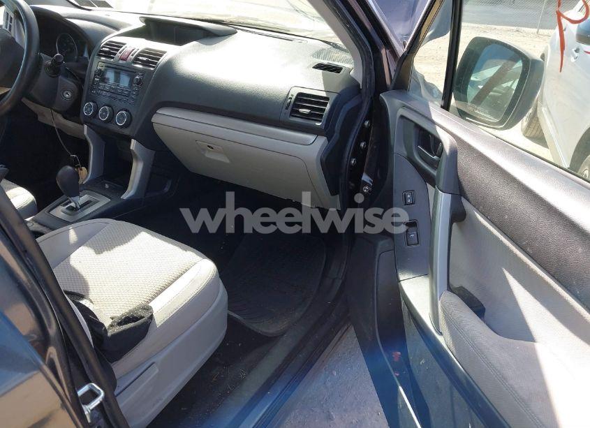 Photo 5 of 2015 Subaru Forester 2.5I (VIN JF2SJABC1FH594774)