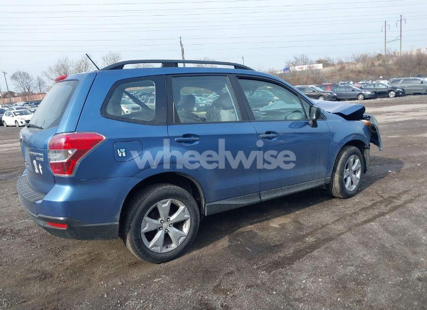 Photo 4 of 2015 Subaru Forester 2.5I (VIN JF2SJABC1FH816567)