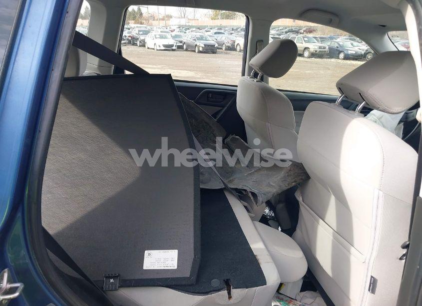 Photo 8 of 2015 Subaru Forester 2.5I (VIN JF2SJABC1FH816567)