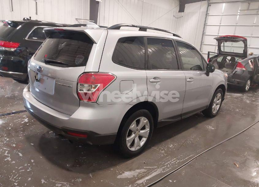 Photo 4 of 2016 Subaru Forester 2.5I (VIN JF2SJABC1GH459019)