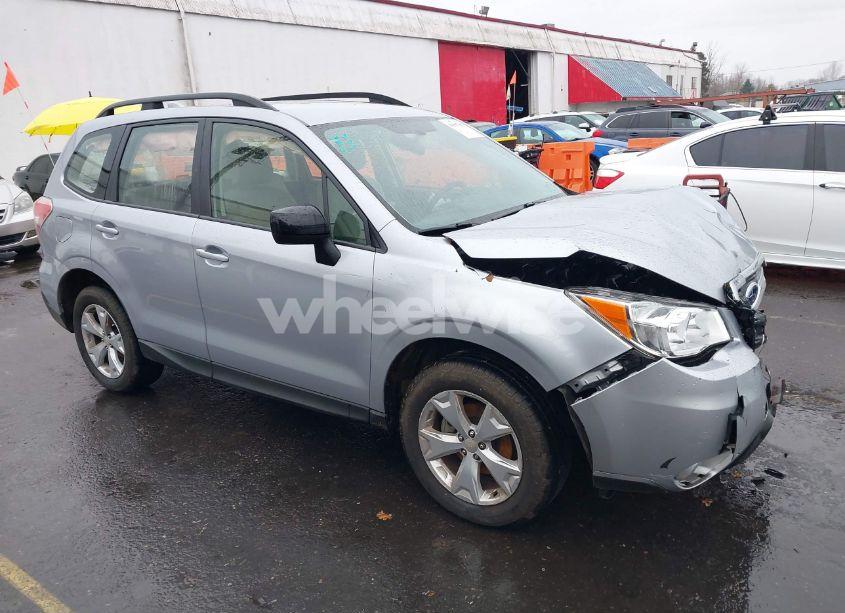 2016 Subaru Forester 2.5I (VIN JF2SJABC1GH560593) main photo