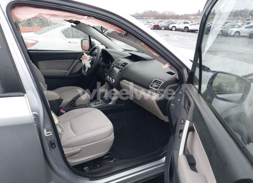 Photo 5 of 2016 Subaru Forester 2.5I (VIN JF2SJABC1GH560593)