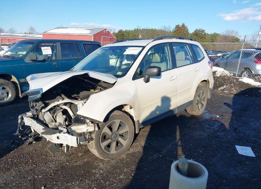 Photo 2 of 2017 Subaru Forester 2.5I (VIN JF2SJABC1HH574933)