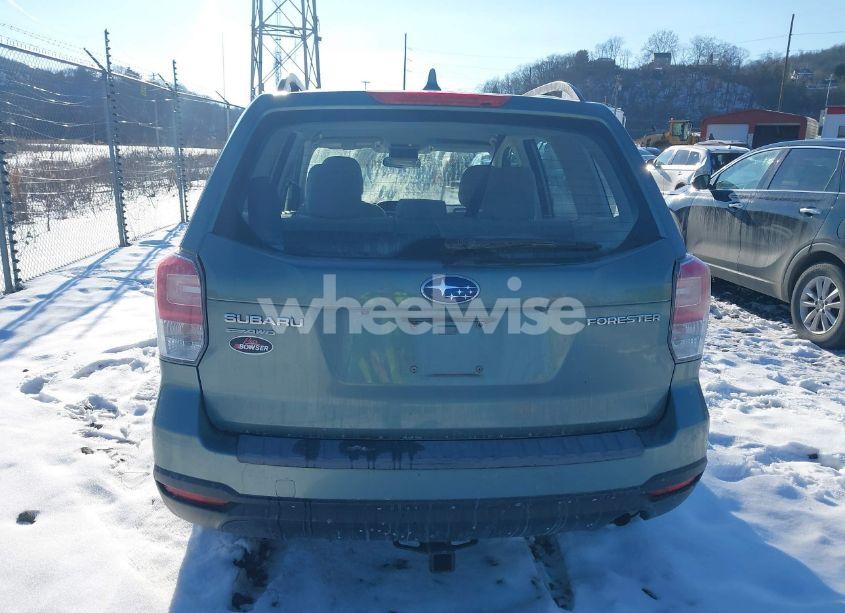 Photo 16 of 2018 Subaru Forester 2.5I (VIN JF2SJABC1JH419403)