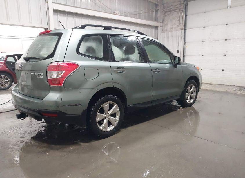Photo 4 of 2015 Subaru Forester 2.5I (VIN JF2SJABC2FH547639)