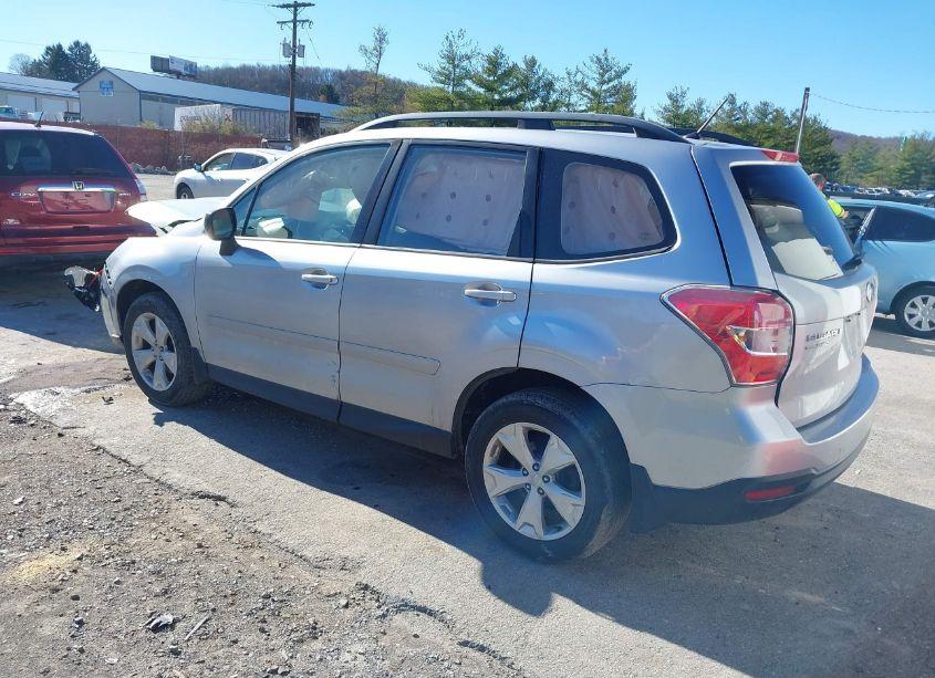 Photo 3 of 2015 Subaru Forester 2.5I (VIN JF2SJABC2FH555384)
