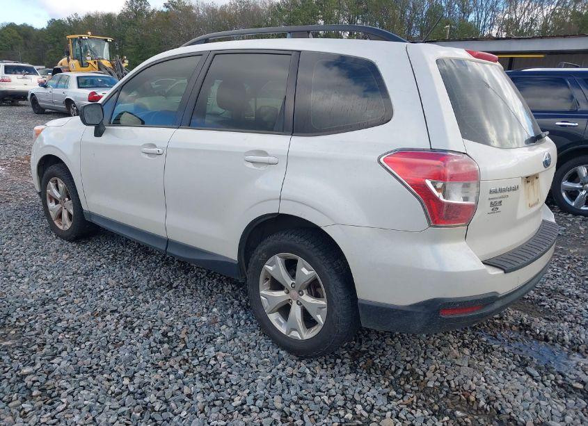 Photo 3 of 2015 Subaru Forester 2.5I (VIN JF2SJABC2FH576087)