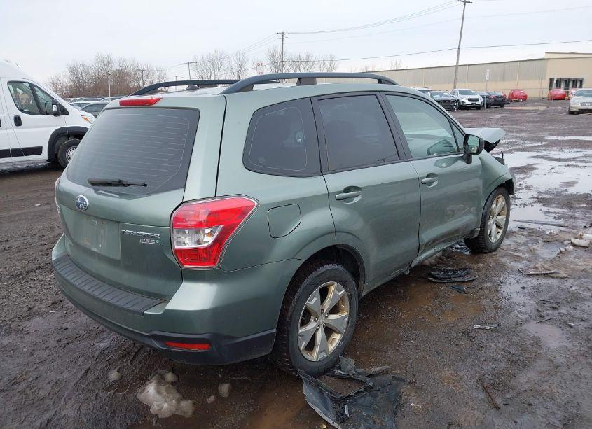 Photo 4 of 2015 Subaru Forester 2.5I (VIN JF2SJABC2FH839582)