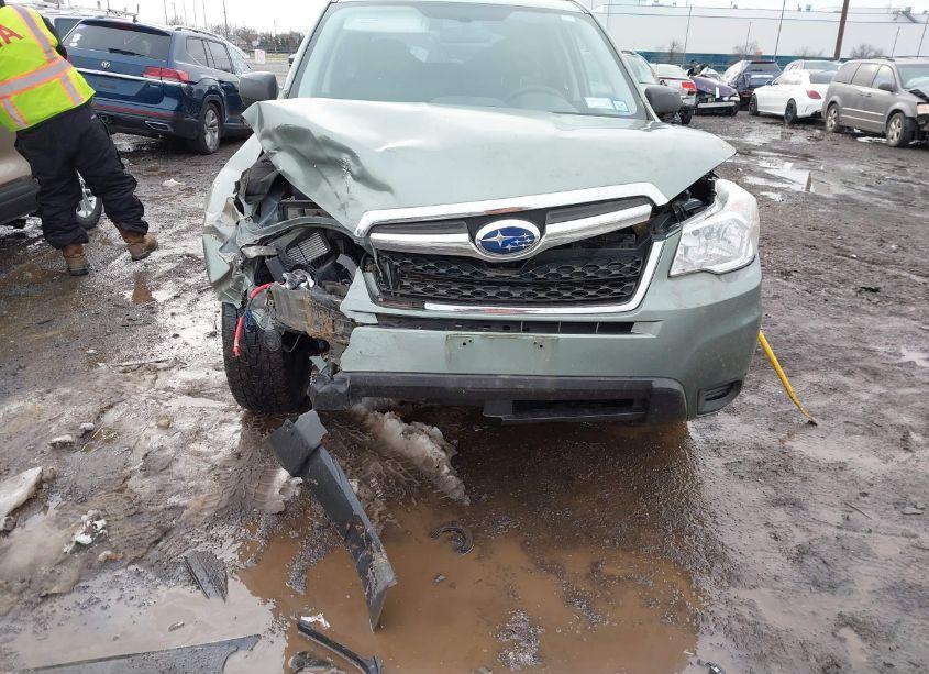 Photo 6 of 2015 Subaru Forester 2.5I (VIN JF2SJABC2FH839582)
