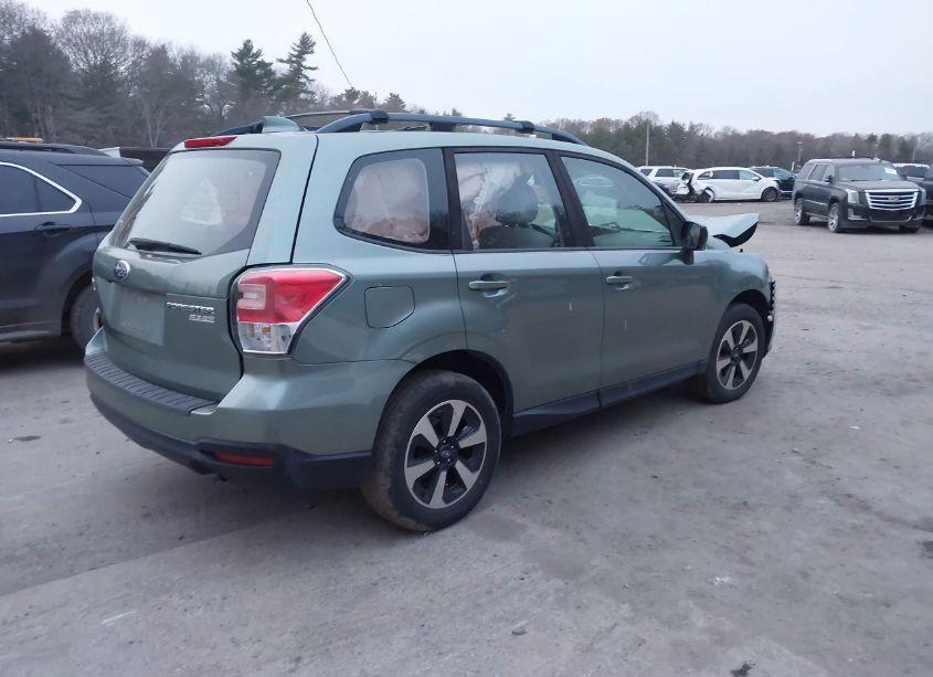 Photo 4 of 2017 Subaru Forester 2.5I (VIN JF2SJABC2HH426533)