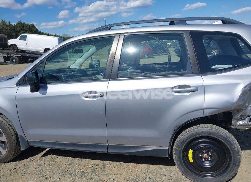 Photo 15 of 2017 Subaru Forester 2.5I (VIN JF2SJABC2HH560393)