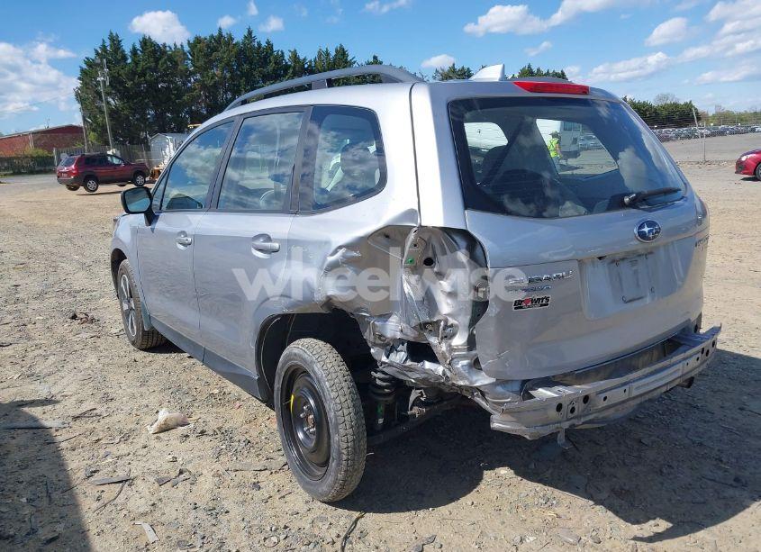 Photo 3 of 2017 Subaru Forester 2.5I (VIN JF2SJABC2HH560393)