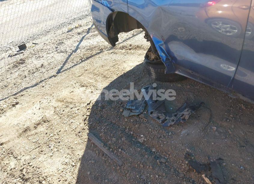 Photo 6 of 2018 Subaru Forester 2.5I (VIN JF2SJABC2JH427073)