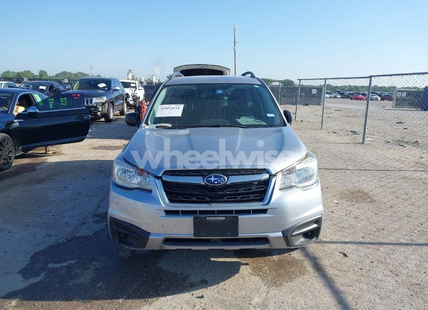 Photo 12 of 2018 Subaru Forester 2.5I (VIN JF2SJABC2JH434007)