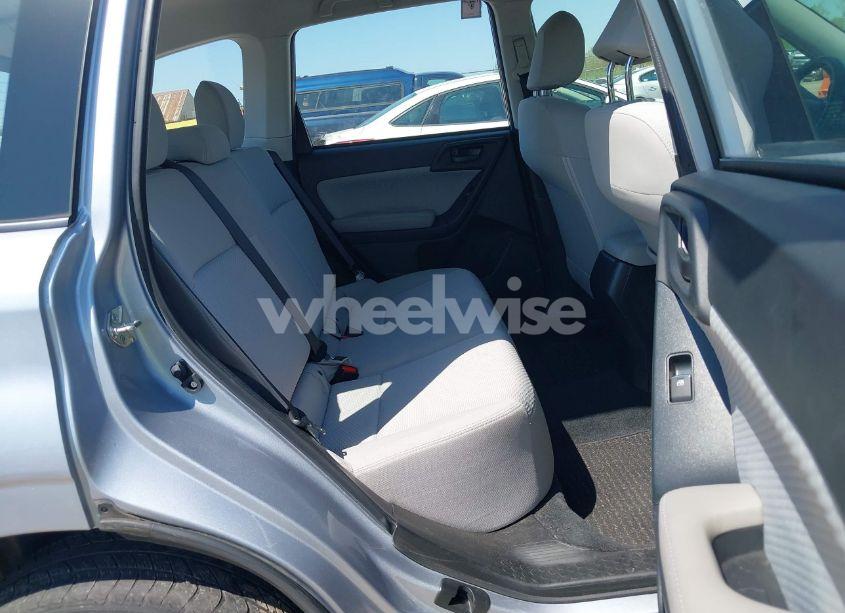 Photo 8 of 2018 Subaru Forester 2.5I (VIN JF2SJABC2JH463734)