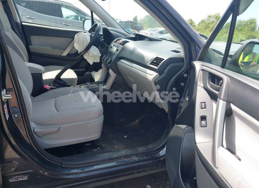 Photo 5 of 2015 Subaru Forester 2.5I (VIN JF2SJABC3FH473423)