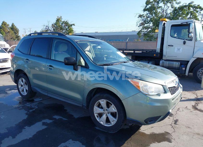 2015 Subaru Forester 2.5I (VIN JF2SJABC3FH528498) main photo