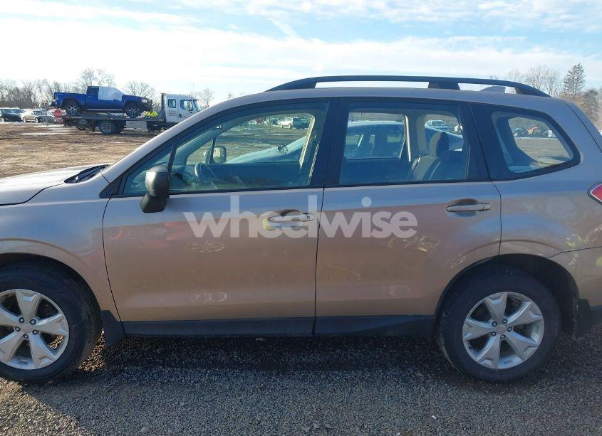 Photo 15 of 2016 Subaru Forester 2.5I (VIN JF2SJABC3GH450094)