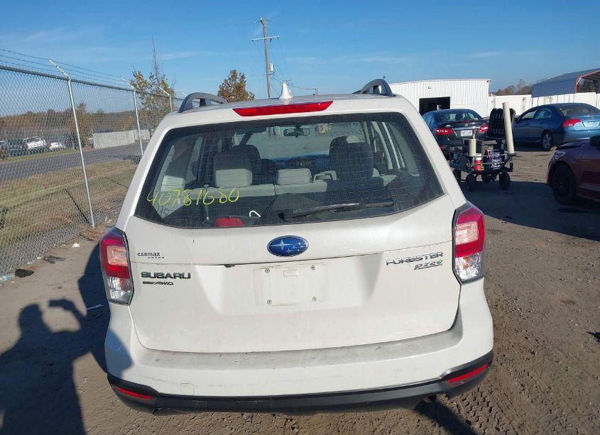 Photo 16 of 2017 Subaru Forester 2.5I (VIN JF2SJABC3HH579616)