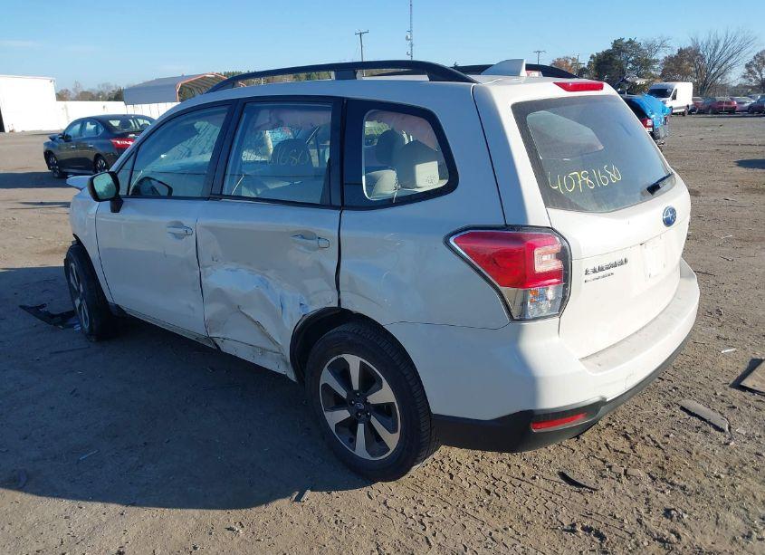 Photo 3 of 2017 Subaru Forester 2.5I (VIN JF2SJABC3HH579616)