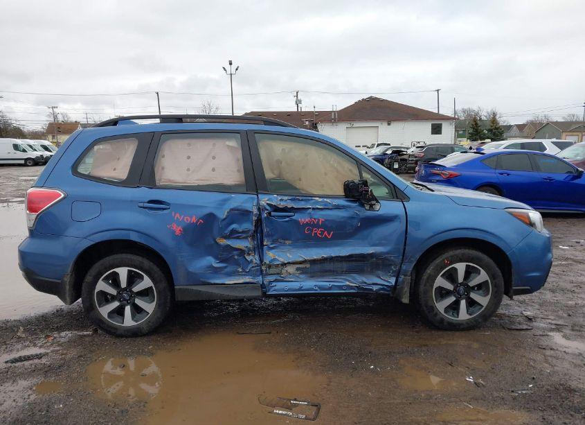 Photo 13 of 2017 Subaru Forester 2.5I (VIN JF2SJABC3HH806111)