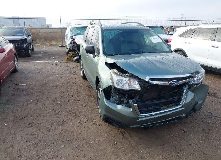 2018 Subaru Forester 2.5I (VIN JF2SJABC3JH573529) main photo