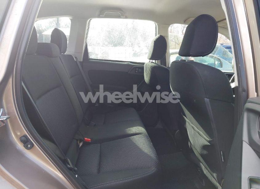 Photo 8 of 2015 Subaru Forester 2.5I (VIN JF2SJABC4FH438762)