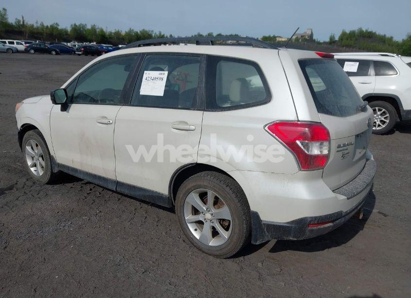 Photo 3 of 2015 Subaru Forester 2.5I (VIN JF2SJABC4FH557699)