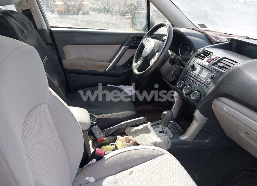 Photo 5 of 2015 Subaru Forester 2.5I (VIN JF2SJABC4FH557699)