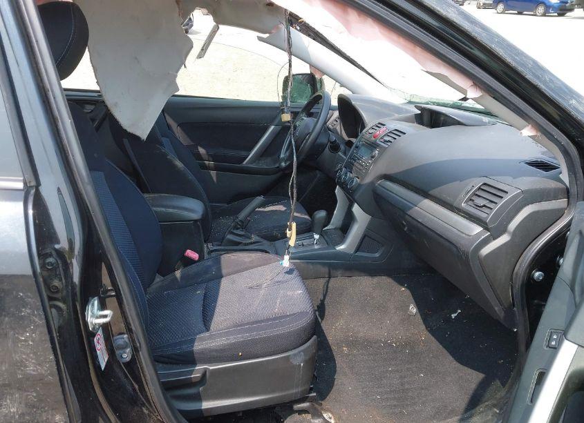 Photo 5 of 2015 Subaru Forester 2.5I (VIN JF2SJABC4FH565799)