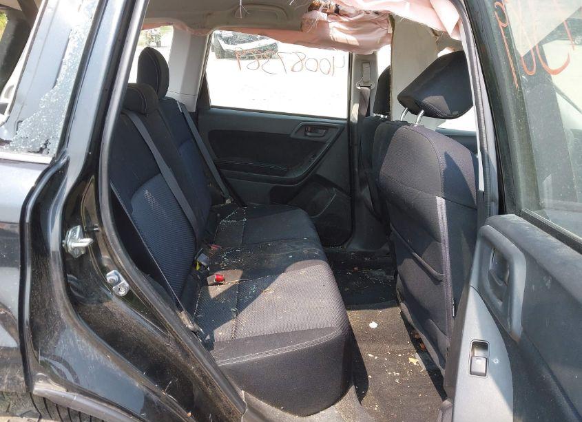 Photo 8 of 2015 Subaru Forester 2.5I (VIN JF2SJABC4FH565799)
