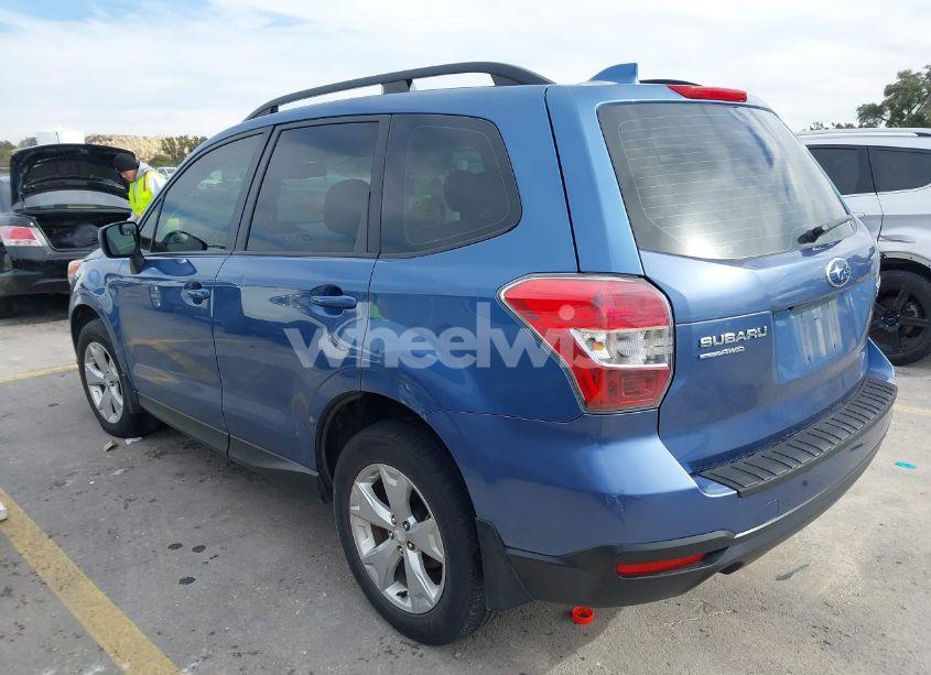 Photo 3 of 2016 Subaru Forester 2.5I (VIN JF2SJABC4GH441338)