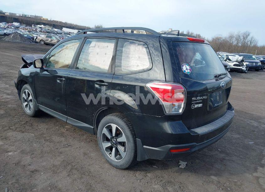 Photo 3 of 2018 Subaru Forester 2.5I (VIN JF2SJABC4JH487954)