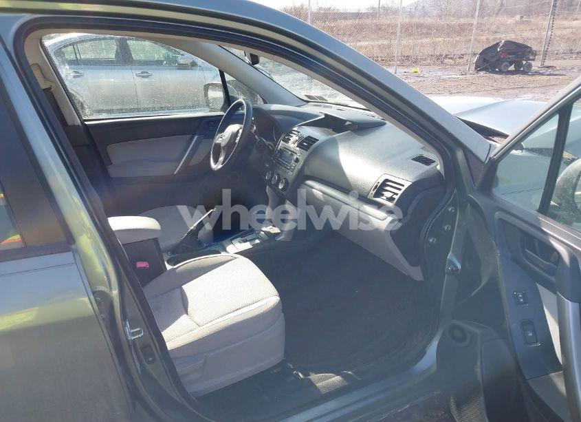 Photo 5 of 2015 Subaru Forester 2.5I (VIN JF2SJABC5FH479871)