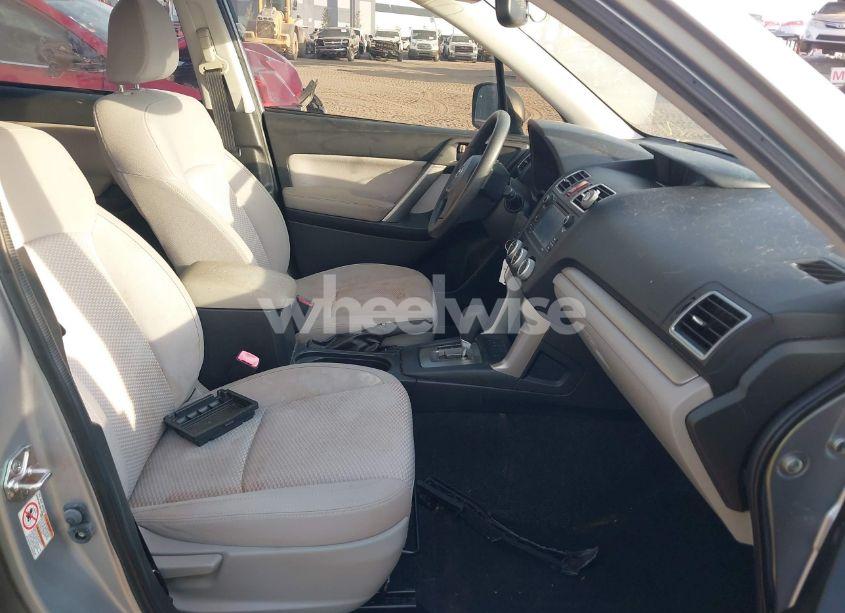 Photo 5 of 2016 Subaru Forester 2.5I (VIN JF2SJABC5GH516600)