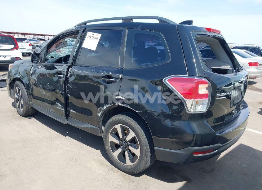 Photo 3 of 2017 Subaru Forester 2.5I (VIN JF2SJABC5HH450342)