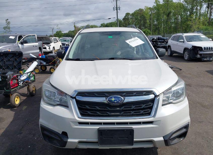 Photo 13 of 2018 Subaru Forester 2.5I (VIN JF2SJABC5JH444739)