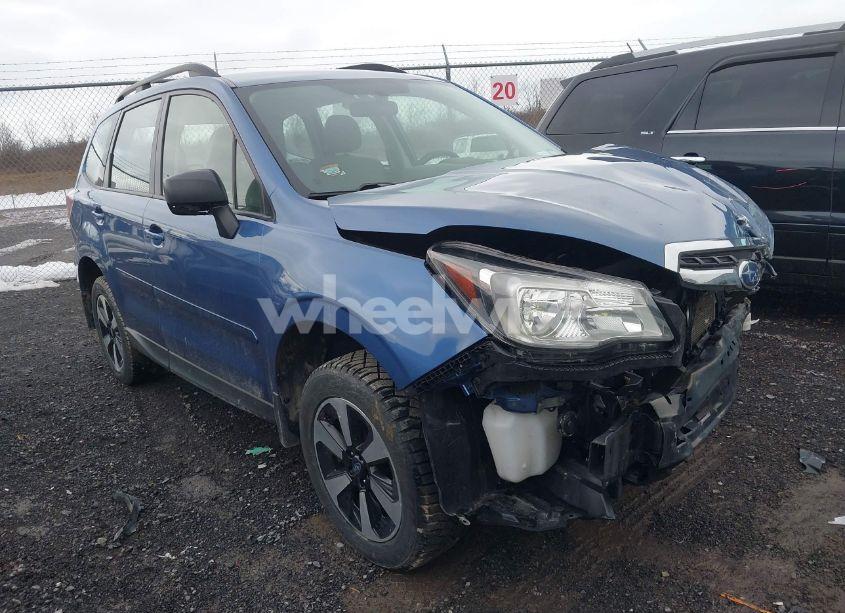 2018 Subaru Forester 2.5I (VIN JF2SJABC5JH454672) main photo