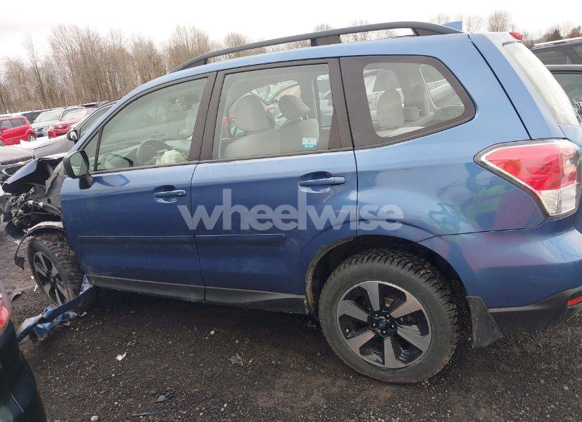 Photo 15 of 2018 Subaru Forester 2.5I (VIN JF2SJABC5JH454672)